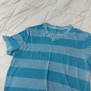 American eagle V neck
